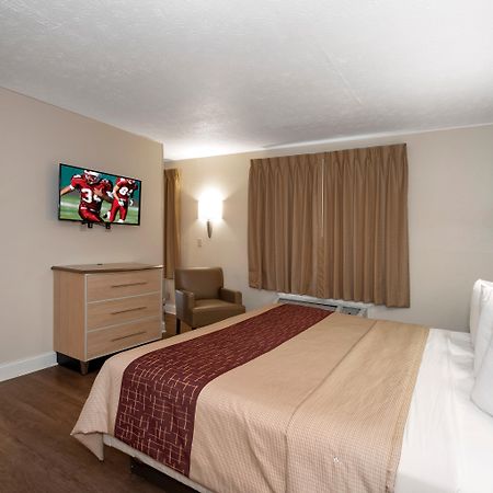 Red Roof Inn Indianapolis - Гринвуд Экстерьер фото